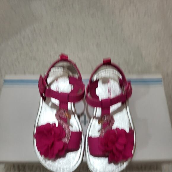 NEW Carter's Unisex Wenna Rain Boot  PINK SIZE  6 M US Big Kid - Picture 4 of 5